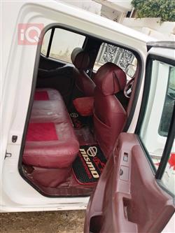 نیسان نەڤارا